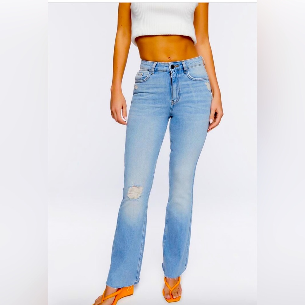 NWT size 27 forever 21 bootcut jeans!